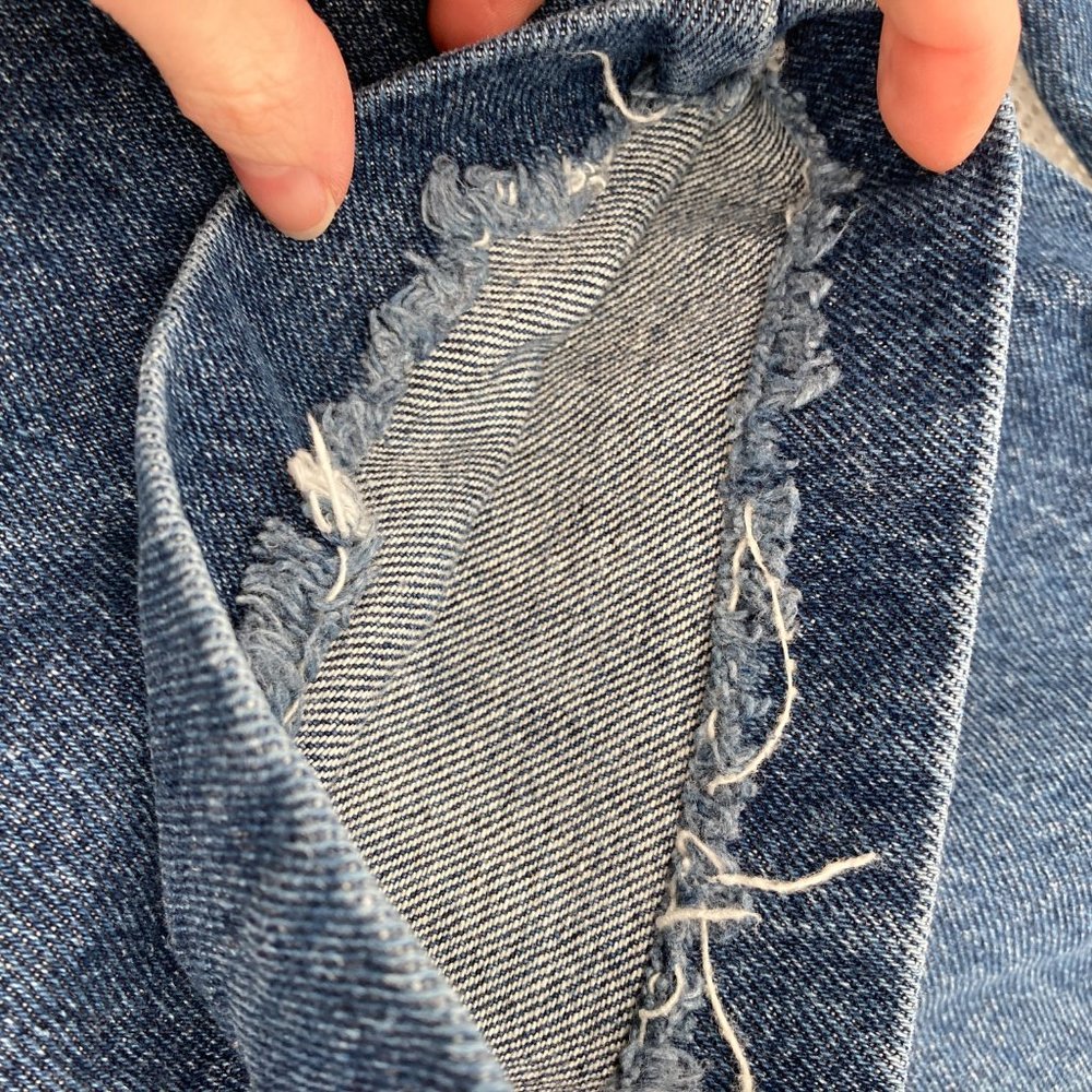 Wrangler Regular Fit Jeans Modified Length Jeans - 34" Waist, 23" Inseam - Picture 3 of 5